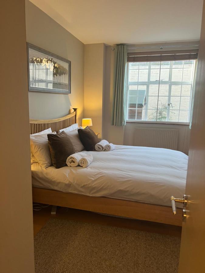 2 Bedroom Apartment Just Off Kings Road London Exterior photo