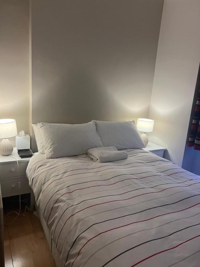 2 Bedroom Apartment Just Off Kings Road London Exterior photo