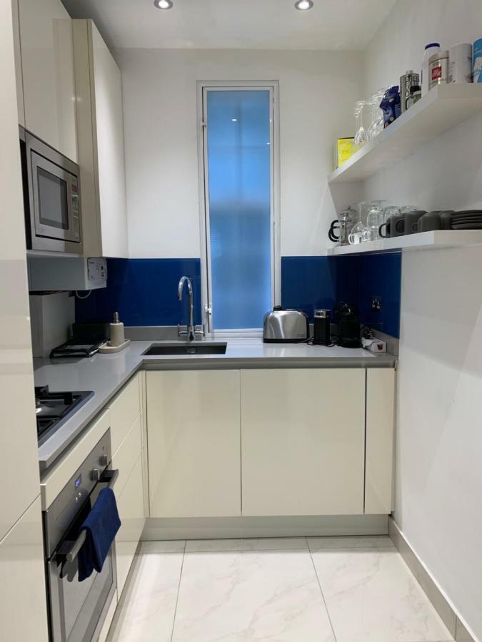 2 Bedroom Apartment Just Off Kings Road London Exterior photo
